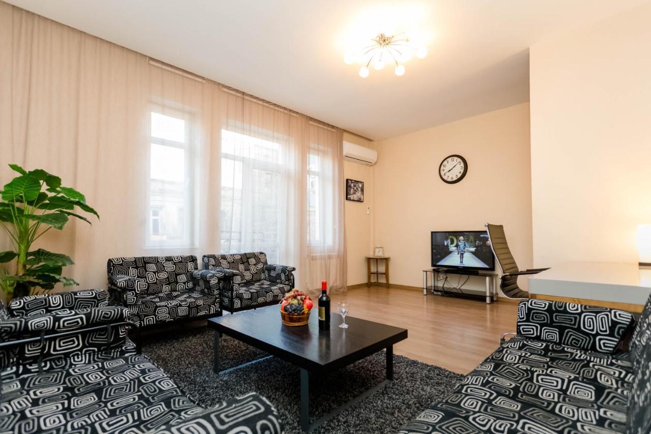 Tbilisi Apartment Ll Exterior foto